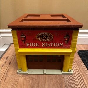 Vintage 70s Fisher-Price Fire Station with Working Overhead Door and Bell